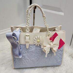 🔹️Betsey Johnson 🔹XOBECA-U Blue Floral Top Handle Handbag Butterfly Charm Tote